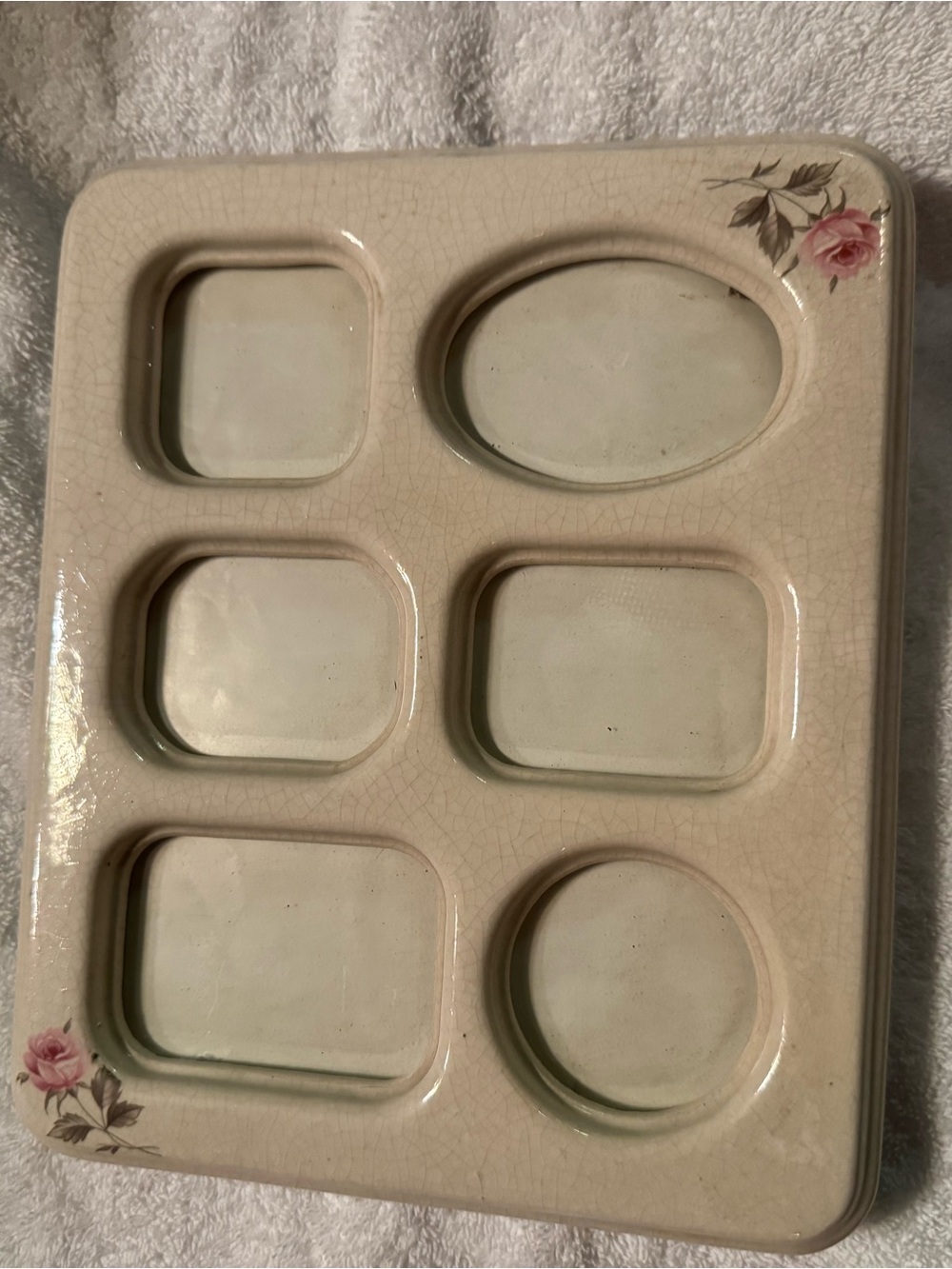 Vintage Floral Ceramic Sectioned Picture frame in Cream with Pink Roses